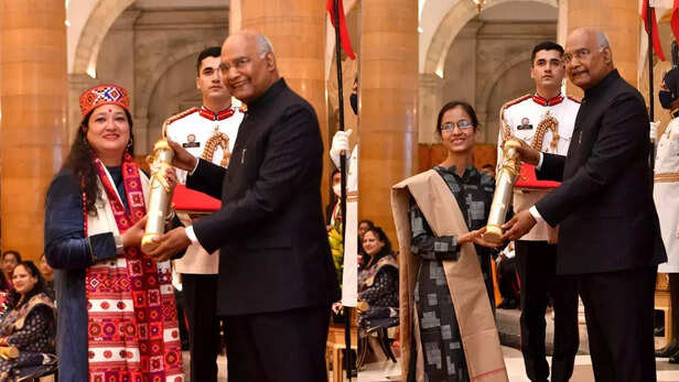358212-nari-shakti-puraskar-2020-2021-winners-list-president-ramnath-kovind-7