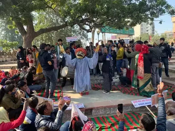 357323-whatsapp-image-2022-01-09-at-104622