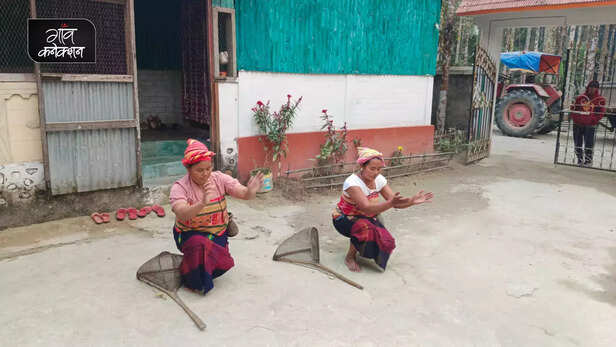 363691-rabha-community-khal-bamboo-flute-uttar-mendabari-alipurduar-west-bengal-4