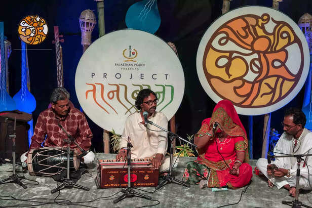 361911-rajasthan-kabir-yatra-2022-festival-folk-sufi-music-singer-travel-love-peace-harmony-9