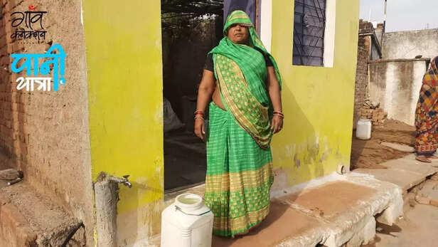 359469-bundelkhand-summer-water-crisis-har-ghar-jal-yojana-jhansi-uttar-pradesh-tap-water-connection-womens-rural-india-3
