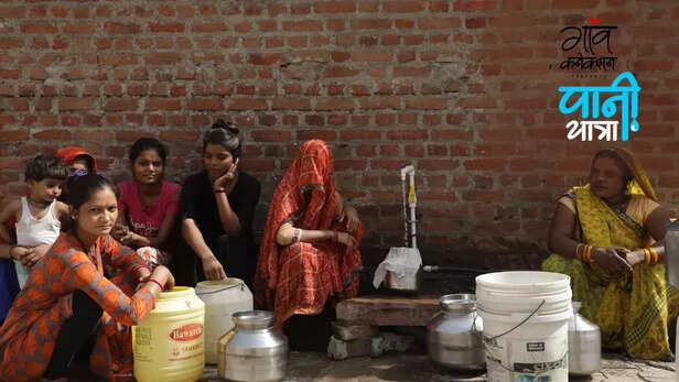 359474-bundelkhand-summer-water-crisis-har-ghar-jal-yojana-jhansi-uttar-pradesh-tap-water-connection-womens-rural-india-7