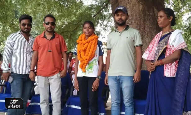 360092-supriti-kachhap-gold-medalist-jharkhand-khelo-india-youth-games-naxalite-4