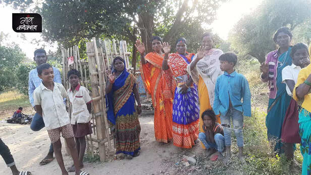 362640-migrant-labour-brick-kilns-women-migration-lohardaga-jharkhand-farming-pig-farming-agriculture-4