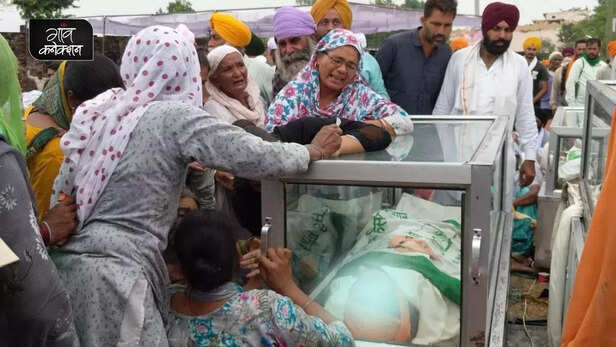 355867-lakhimpur-kheri-update-farmers-death-compensation-rakesh-tikait-yogi-adityanath-gaon-connection