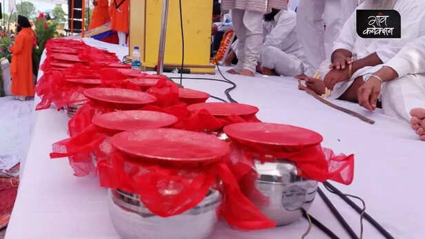 356011-lakhimpur-kheri-farmers-protest-antim-ardas-shahid-kisan-kalash-yatra-sayunkt-kisan-morcha-6