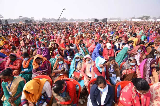 357054-women-empowerment-self-help-group-pm-narendra-modi-prayagraj-uttar-pradesh-2