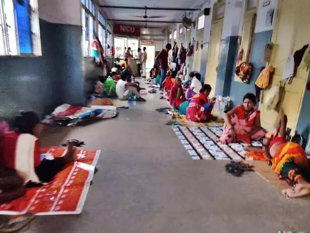 356084-bihar-viral-fever-rural-family-patna-children-health-aiims-medical-college-gaon-connection-1