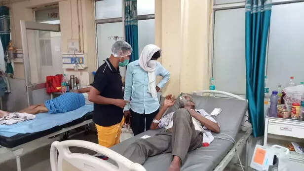 353101-corona-warriors-varanasi-gaon-connection-corona-second-wave-7