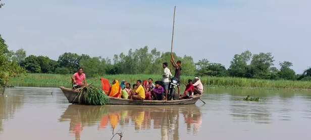 356106-lakhimpur-flood