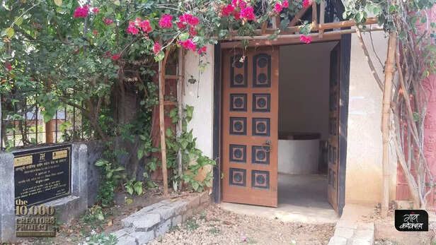 359046-paitkar-painting-amadubi-jharkhand-gupt-dynasty-gayen-artist-natural-colors-scroll-painting-7