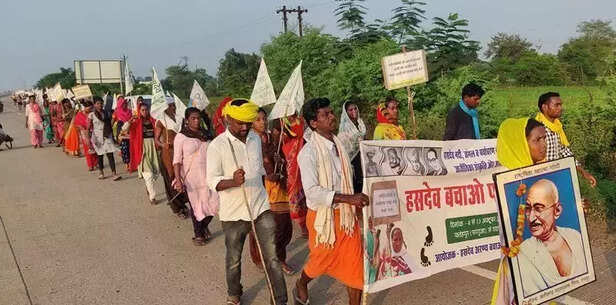 356988-hasdeo-aranya-coal-mining-chhattisgarh-environment-tribal-forest-wildlife-bhupesh-baghel-para-3