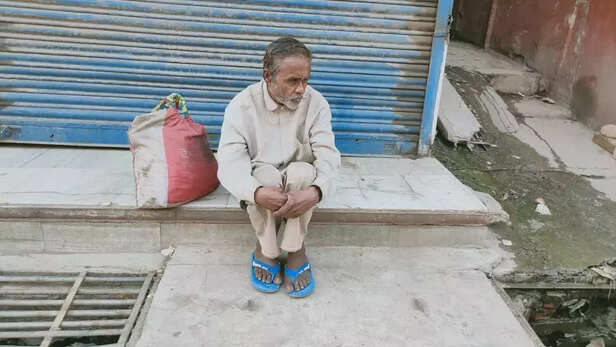 353117-impact-of-covid-19-lockodwn-on-daily-wage-workers-in-india-news-in-hindi-2021