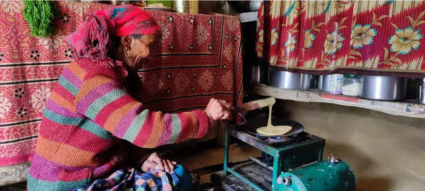 366614-gaon-connection-travel-himachal-pradesh-5