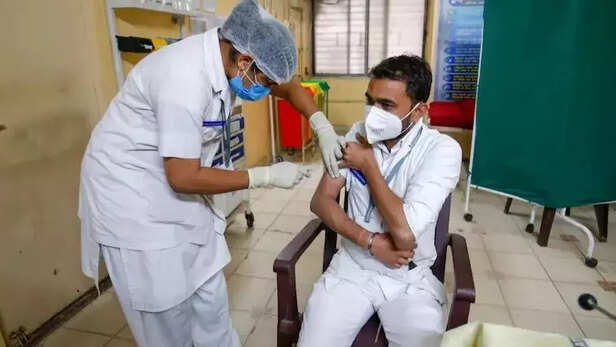 354025-corona-vaccine