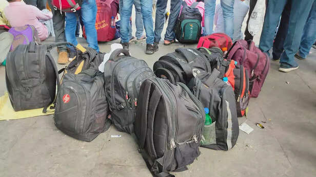 354694-up-ambulance-strike