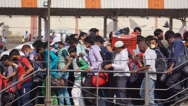 352587-delhi-locdown-migration-gaon-connection-9