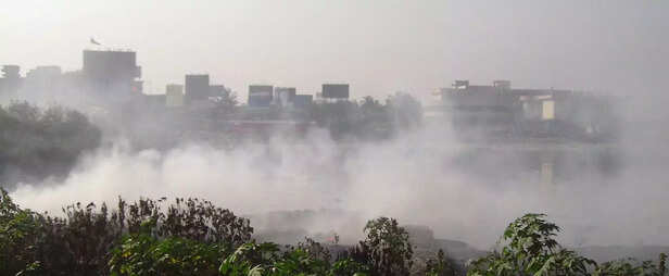 352529-air-pollution-india-gaon-connection-2