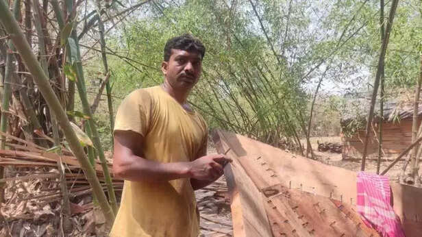 352417-sk-qutubuddin-boat-maker-1-1-1-1