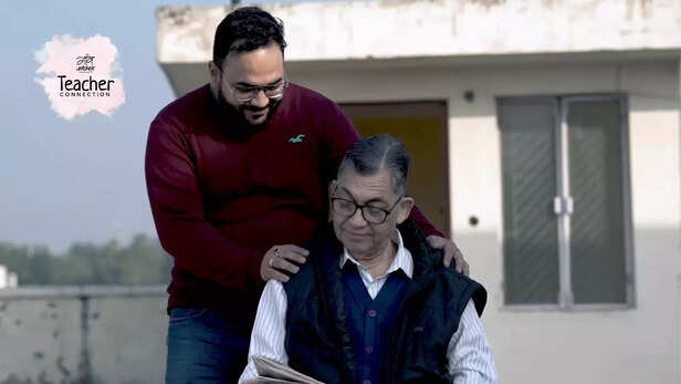 366419-lemon-grass-progressive-farmer-raman-chadha-lucknow-double-income-aromatic-crops-essential-oil-3