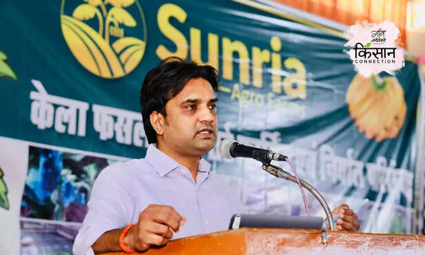 370402-banana-farmers-burhanpur-export-positive-story-banana-export-america-return-farmer-amol-mahajan-5