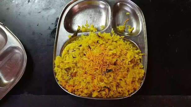 357294-karnataka-restaurant-rural-food-bengaluru-sri-siddeshwara-regional-cuisine-gluten-south-india-3