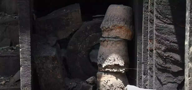 346379-mirzapur-brass-photo