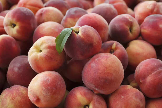 346593-0710peaches