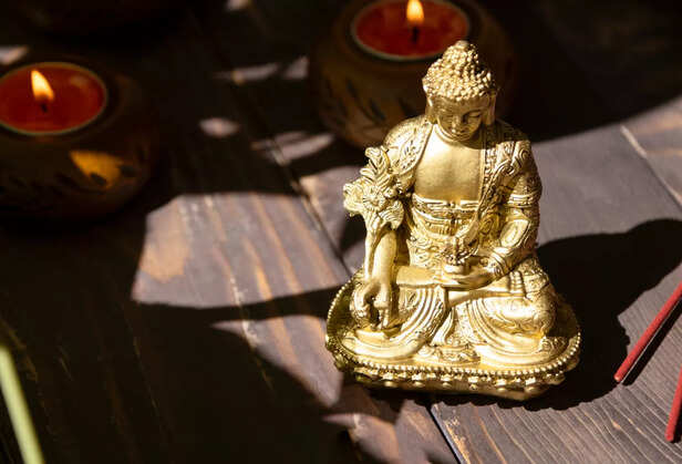 Goldish Idol of Buddha