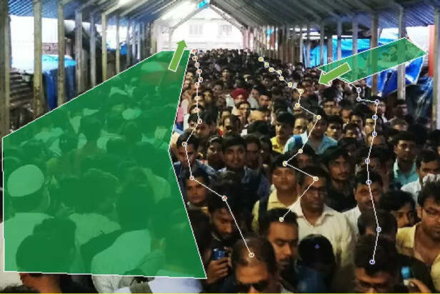 Mumbai-Trains-physical-distancing-nearlyimpossiblne-Image5-820