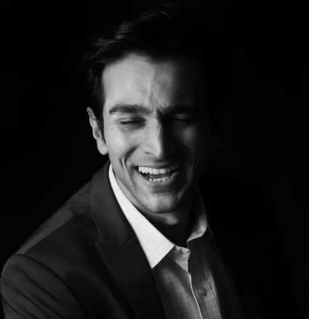 ezgif.com-gif-maker-4