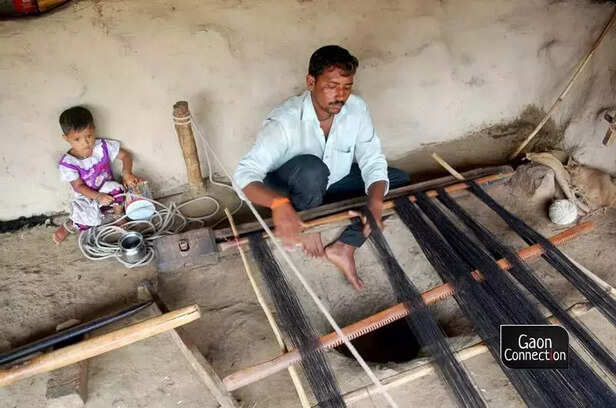 359448-weavers-blanket