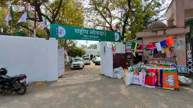 358301-whatsapp-image-2022-03-10-at-10102-pm