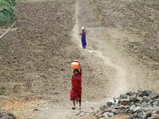 365400-water-crisis-india