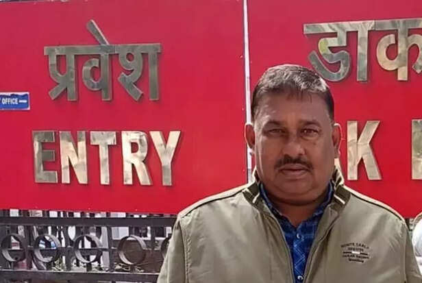 365276-alok-parashar