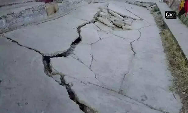 366865-by-invitation-1