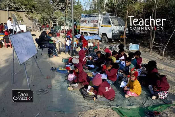 363487-ghaziabad-slum-4