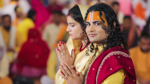 Aniruddhacharya Has Been Married for 13 Years Now | Instagram - @aniruddhacharyajimaharaj