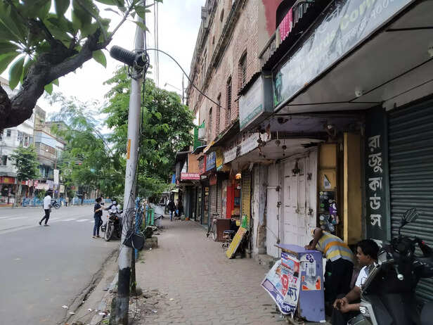 Unlock-4.0-begins-but-the-shutters-remain-down-scaled