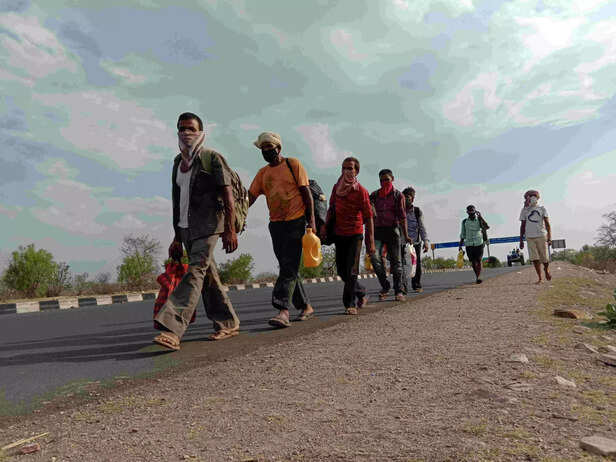 346147-migrant-labour-lockdown-gaon-connection-38-scaled