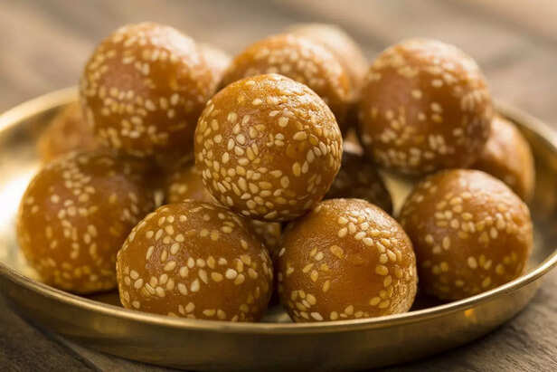 Winter Special Til Pitha