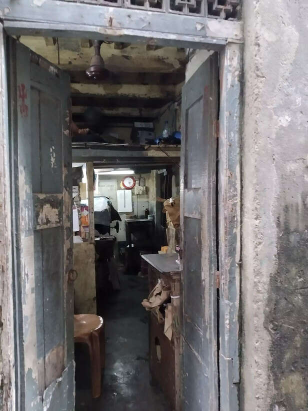 Rajiv-Banerjees-Printing-shop-scaled