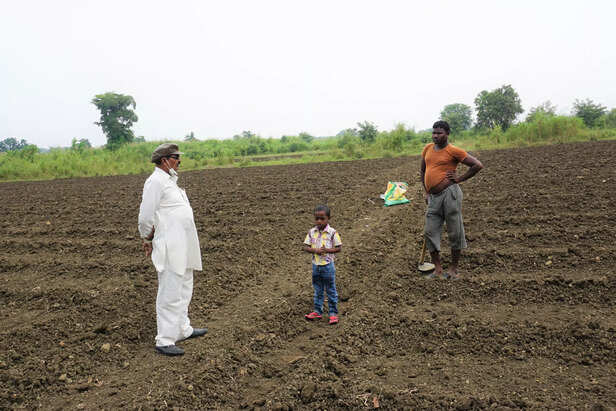Lalsingh-Ajmerkar-in-white-scaled