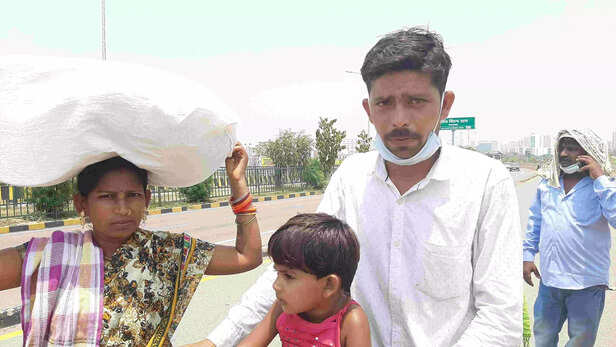 346252-neetu-singh-gaon-connection-journlist-lock-down-story-migrant-labour-1-1-scaled-1