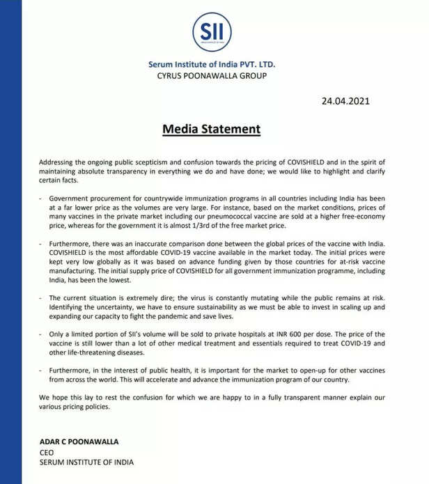 Ezu0jHvVoAUXr52-908x1024