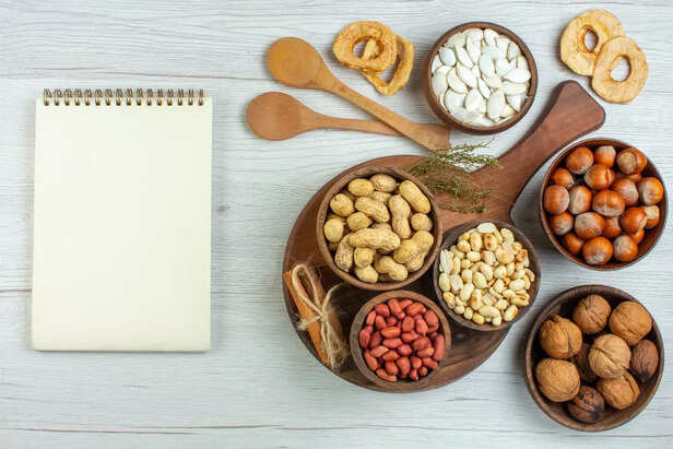 nuts and seeds help in repairing skin during winters
