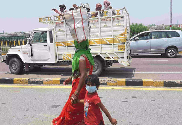 346251-neetu-singh-gaon-connection-journlist-lock-down-story-migrant-labour-1-10-scaled