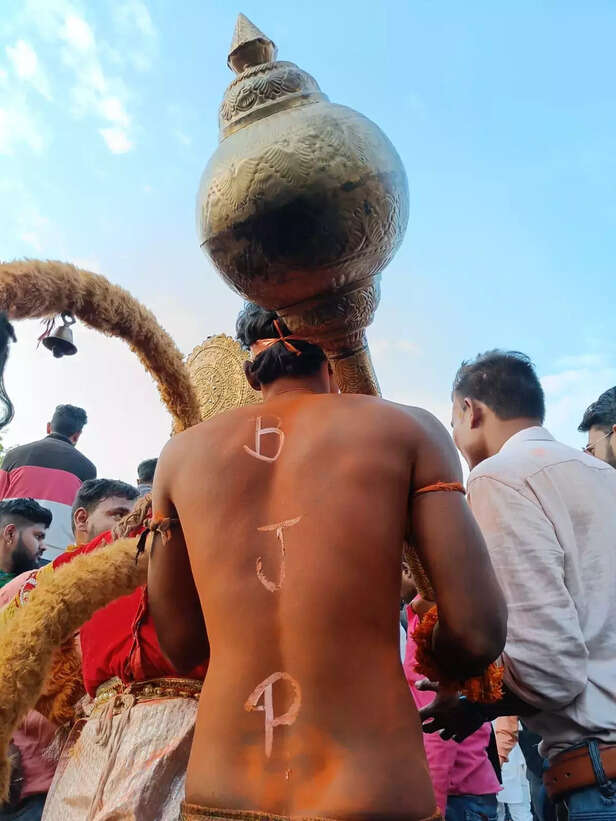 358304-whatsapp-image-2022-03-10-at-53020-pm