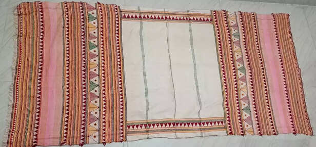 361096-3-dongria-shawl