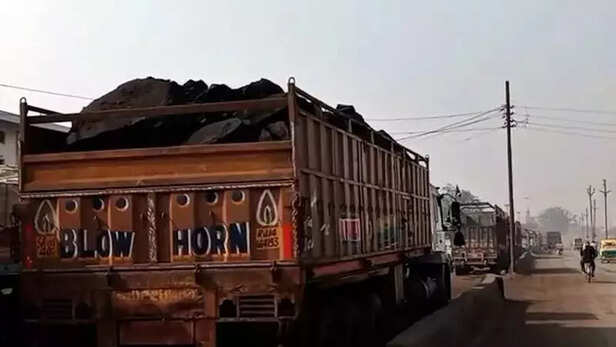 363241-coal-market-chandausi